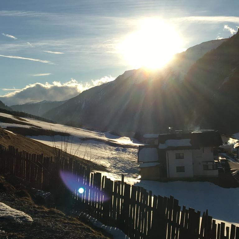 Pension Alpenrose Sankt Sigmund im Sellrain ภายนอก รูปภาพ